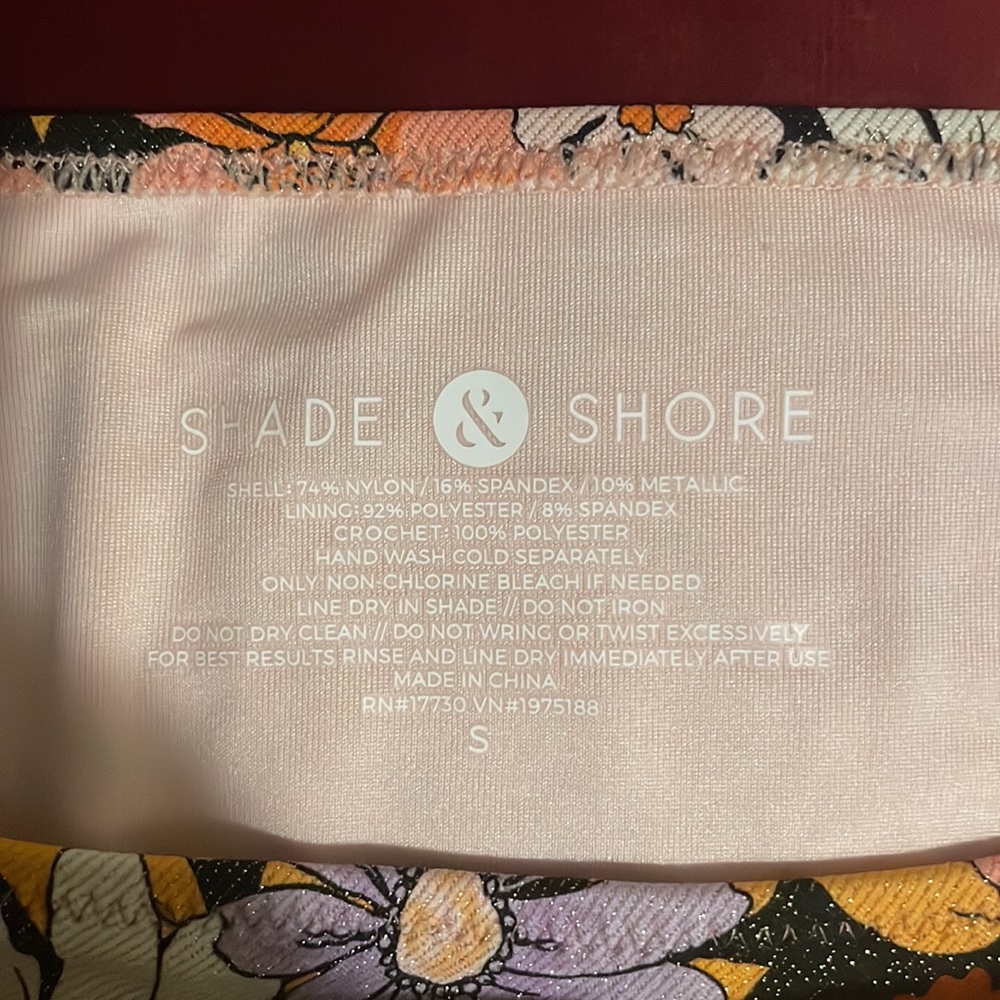 Bikini button - Picture 2 of 4